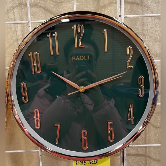 New Rose Gold & Green Wall Clock - Picture 1 of 2